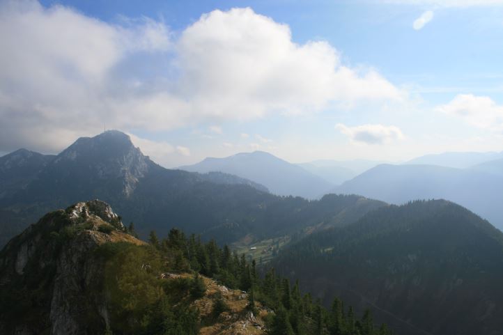 Der Wendelstein, vom Breitenstein-Gipfel aus gesehen