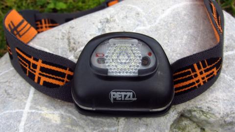 Die Petzl Tikka2 XP mit Streulichtscheibe