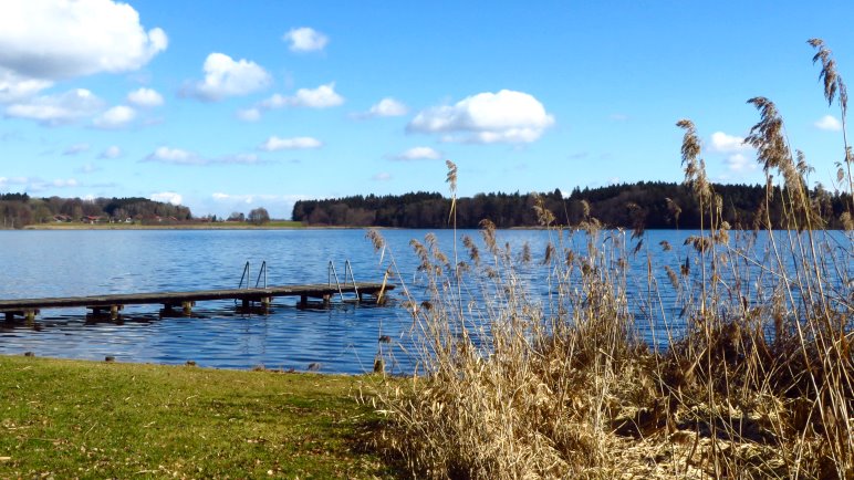 Wir starten am nördlichsten See der Seenplatte, dem Pelhamer See