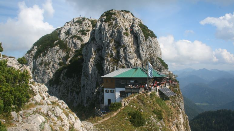 Die Tegernseer Hütte zwischen Roß- und Buchstein