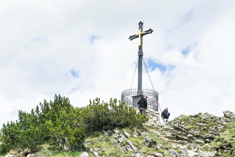 Das Gipfelkreuz des Hochfelln