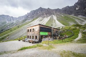 Ein letzter Blick zur Gschnitzer Tribulaunhütte